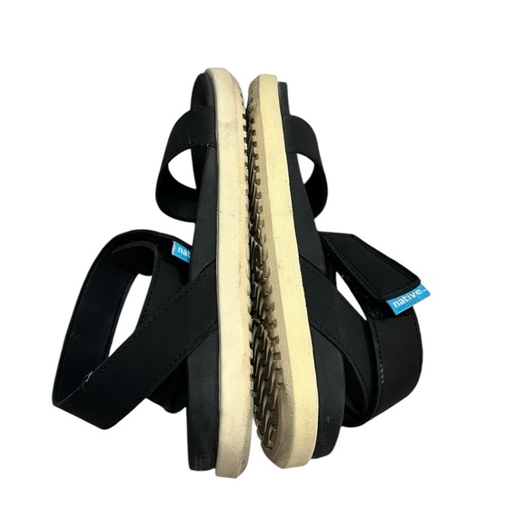 Kids Black Sandals - Picture 5 of 7